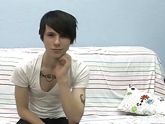 Gay twinks prostate massage and daddy fucks shaved emo boy at Boy Crush!