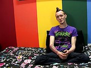 Gay boy twinks masturbation videos and hot emo twink gay jack off masturbate at Boy Crush!