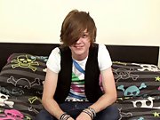 This hot little emo fucker really can tease teen gay boys free gallery at Homo EMO!