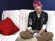 Jay Donohue shows off his colorful personality and style in his interview video gay twink blonde at Boy Crush!